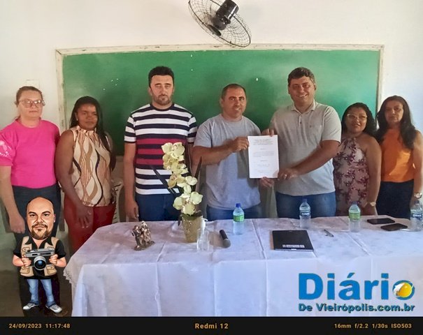 FOTOS E VIDEOS! Diretoria da Associação Comunitária dos Produtores Rurais da Comunidade do Pinhão-Vieirópolis toma posse